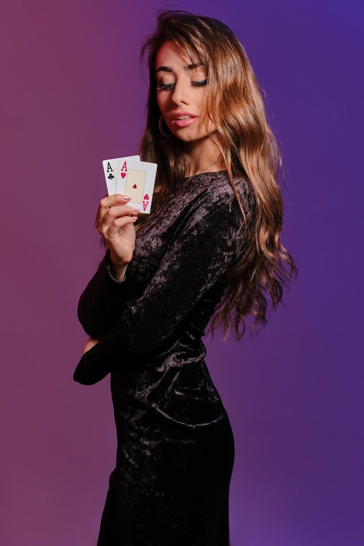 Filipino high roller player at a premium live casino table on 979jl platform